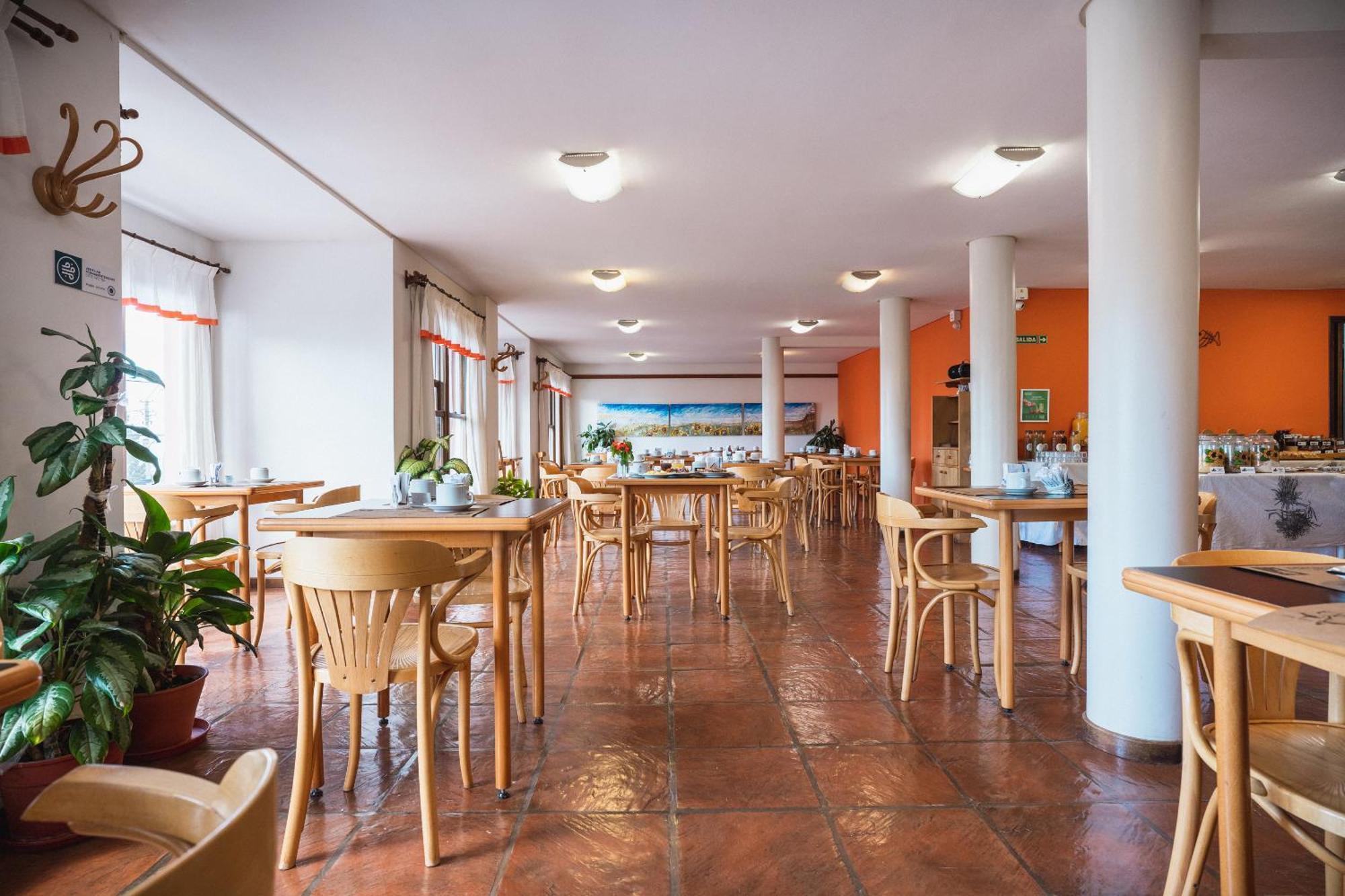 Hotel Bahia Nueva Пуэрто-Мадрин Экстерьер фото